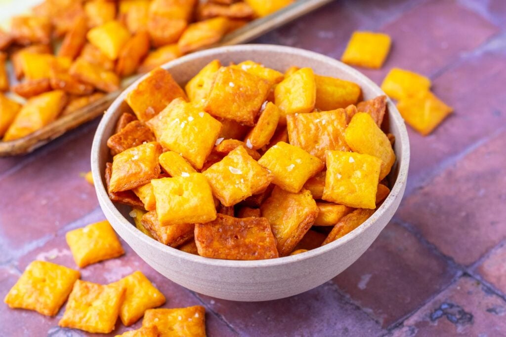 Bowl of sourdough discard cheese crackers cheez-its